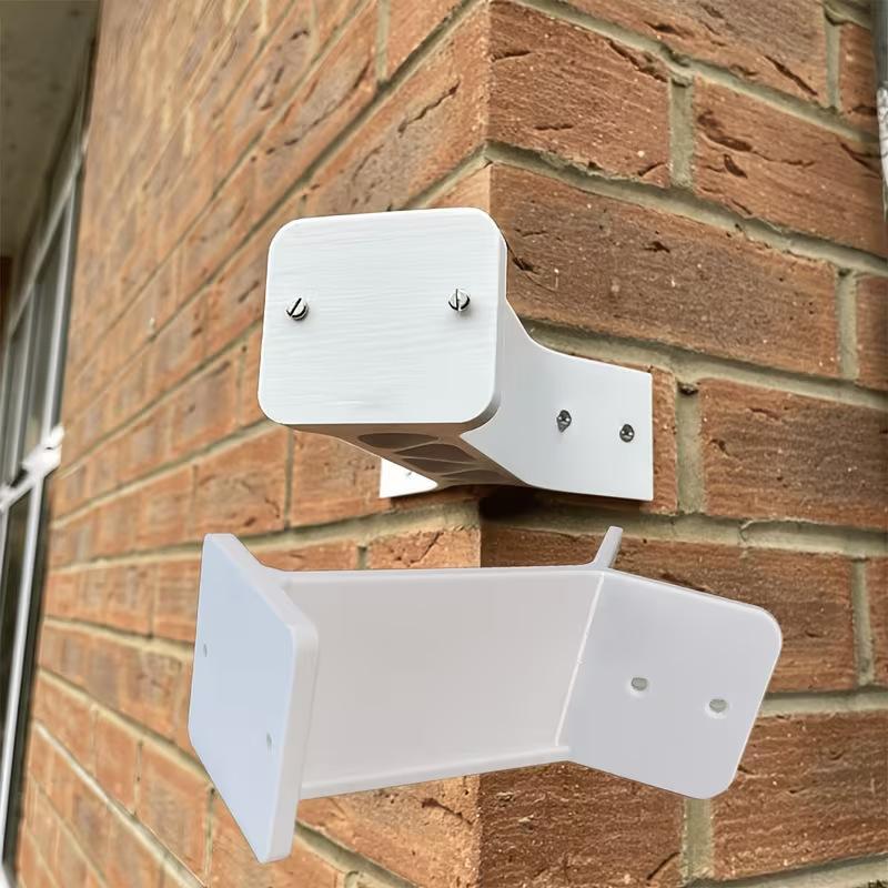 1 supporto angolare per il mon - Eufy Camera S340 recensione e prezzo